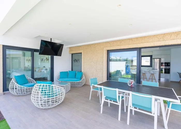 Sea Breeze Villas Lapa And Claca