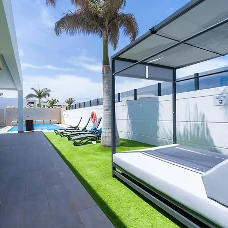 Sea Breeze Villas Lapa And Claca Playa Blanca  Exterior photo